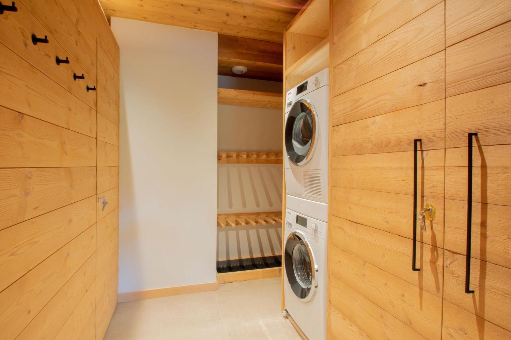 - L'ours Blanc Chalet